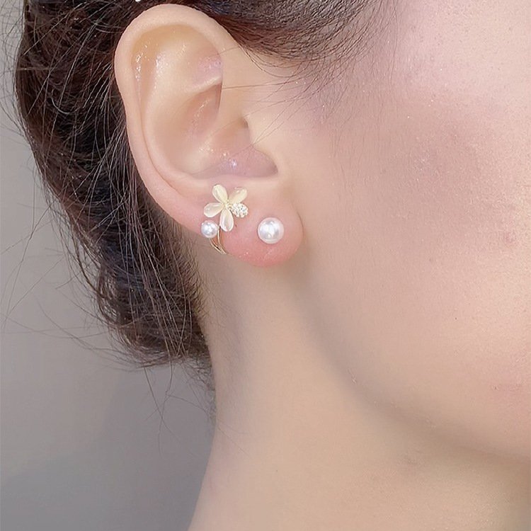 (🌸New Spring) Brilliant Elegant Flower Stud Earrings